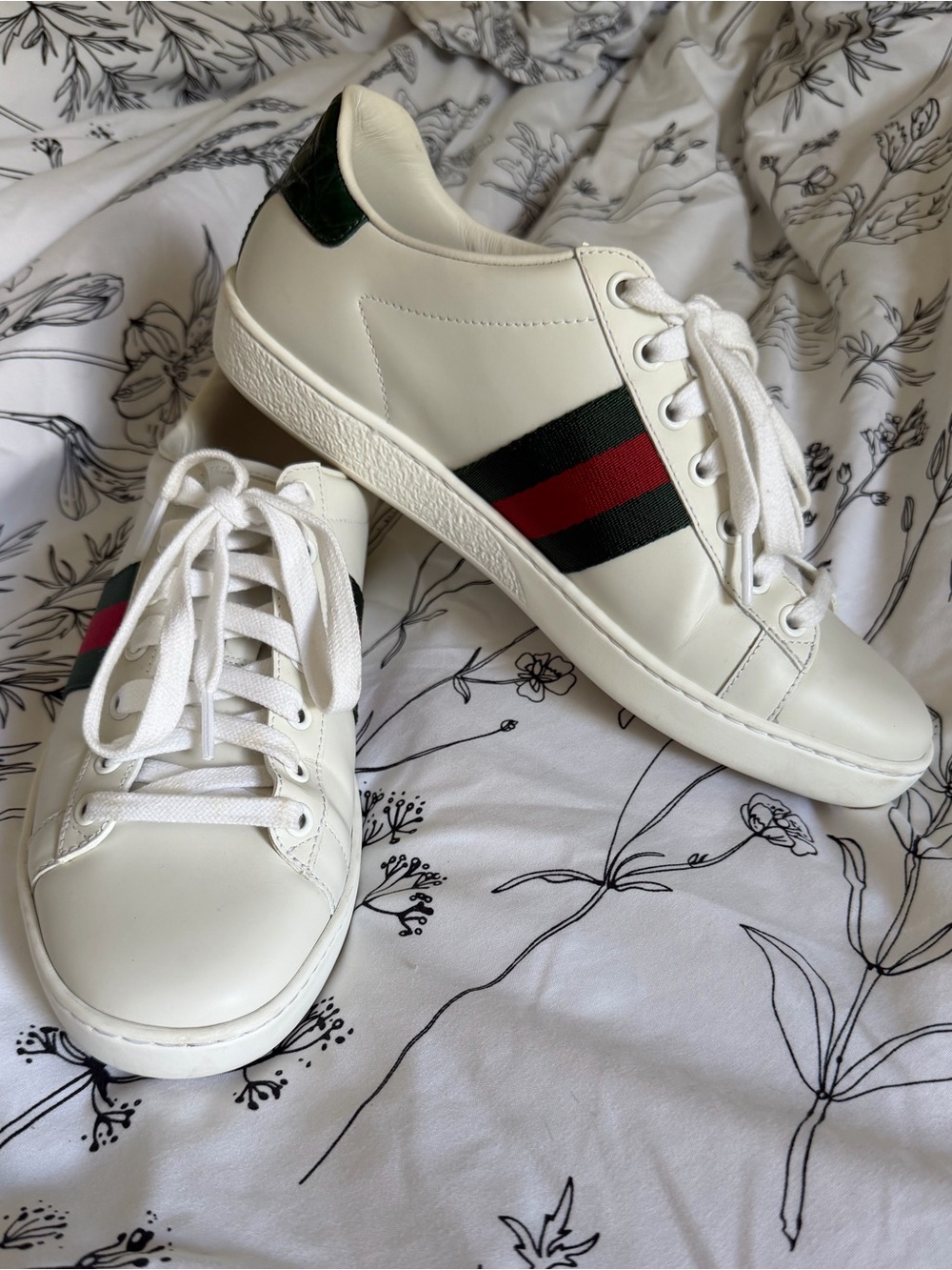 Gucci Ace Sneaker with Green Crocodile Heel White & Green EU 38+
